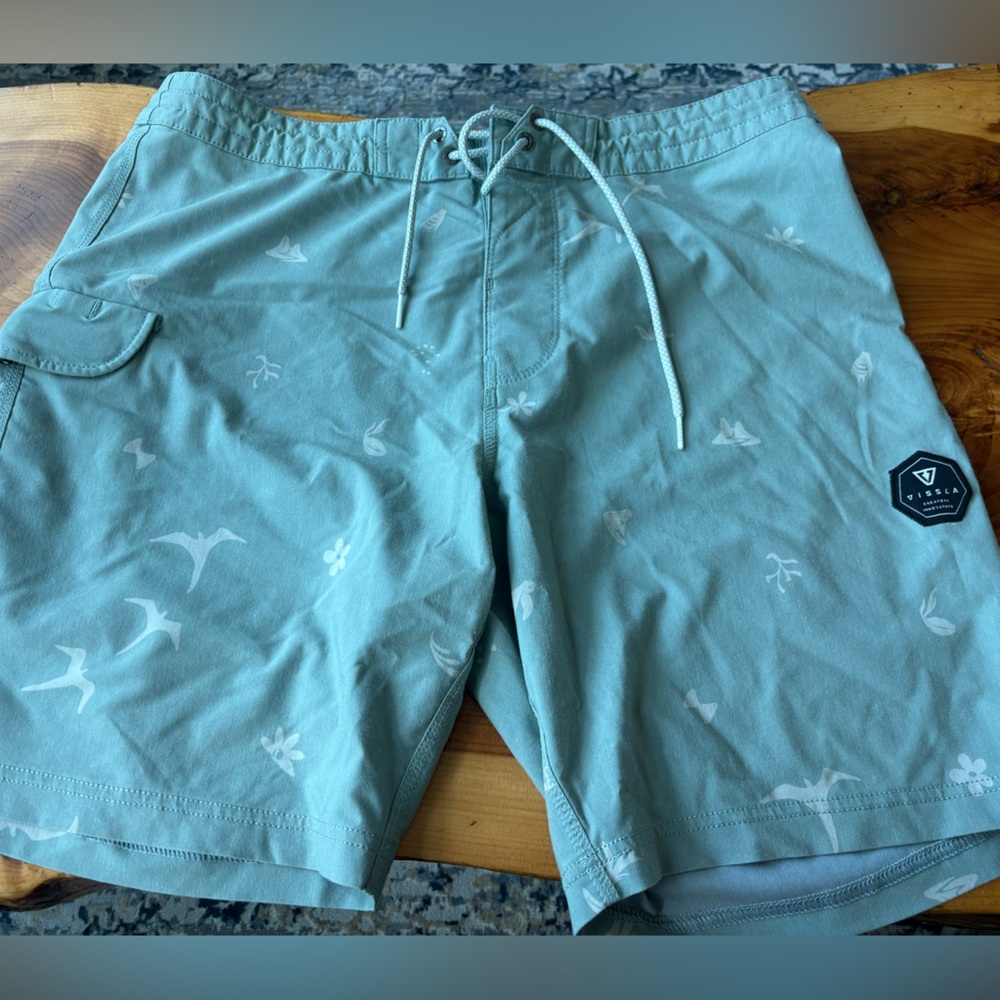 VISSLA light blueish green board shorts